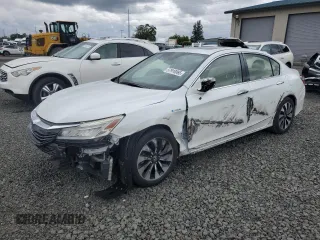 2017 Honda Accord Touring z VIN JHMCR6F70HC028304, wystawiony jako Copart lot #57910065 z przebiegiem 67 800 mil mil oraz Szkoda całkowita • Salvage title. Historia ofert i sprzedaży dostępna na DreamBid. Obrazek 1.