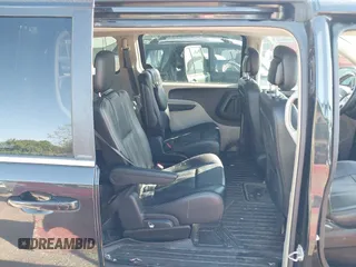 2013 Chrysler Town & Country Touring with VIN 2C4RC1BG3DR759137, listed as a IAAI auction lot 42138138 with 196,397 mi miles. Bid and sale history available at carsss.com. Image 8.