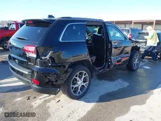 2019 Jeep Grand Cherokee Limited with VIN 1C4RJFBG7KC640158, listed as a IAAI auction lot 41749437 with 41,566 mi miles. Bid and sale history available at carsss.com. Image 4.