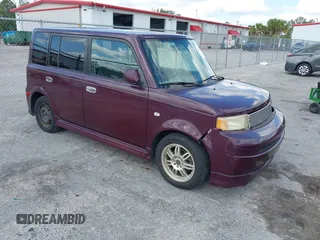2005 Scion xB z VIN JTLKT324254017467, wystawiony jako IAAI lot #42236800 z przebiegiem 230 279 mil mil oraz . Historia ofert i sprzedaży dostępna na DreamBid. Obrazek 1.