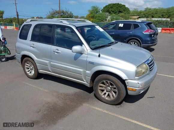 2005 Suzuki Grand Vitara with VIN JS3TE62VX54202954, listed as a IAAI auction lot 41634385 with 1 mi miles. Bid and sale history available at carsss.com. Image 1.