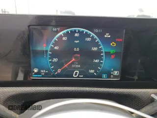 2021 Mercedes-Benz A 220 z VIN W1K3G4FB0MJ314147, wystawiony jako Copart lot #59984445 z przebiegiem 37 304 mil mil oraz Szkoda całkowita • Salvage title. Historia ofert i sprzedaży dostępna na DreamBid. Obrazek 9.