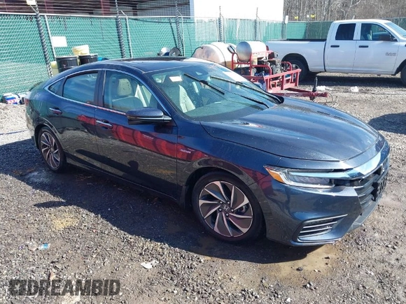2020 Honda Insight Touring with VIN 19XZE4F90LE005829, listed as a IAAI auction lot 41531631 with 29,758 mi miles and . Bid and sale history available at carsss.com. Image 1.