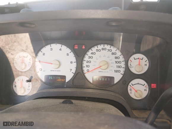 2003 Dodge Ram 1500 ST with VIN 1D7HA16K33J521328, listed as a IAAI auction lot 41812765 with 351,176 mi miles. Bid and sale history available at carsss.com. Image 7.