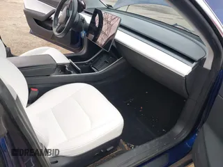 2018 Tesla Model 3 Long Range Battery with VIN 5YJ3E1EB2JF056166, listed as a IAAI auction lot 41847972 with 126,126 mi miles and . Bid and sale history available at DreamBid. Image 5.