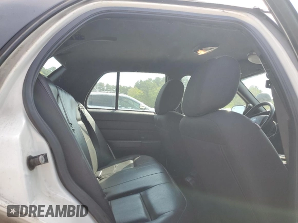 2011 Ford Police Interceptor с VIN 2FABP7BV7BX104128, выставлен на аукционе Copart как лот 56131955 с пробегом Не указан миль и Чистый • Clean title. История ставок и продаж доступна на DreamBid. Изображение 10.