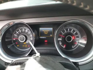2013 Ford Mustang GT with VIN 1ZVBP8CF8D5284051, listed as a Copart auction lot 49432125 with 33,209 mi miles and Non Repairable. Bid and sale history available at carsss.com. Image 9.