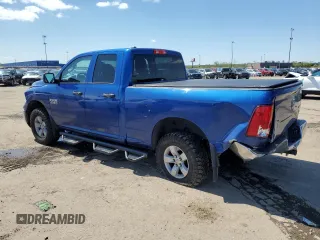 2017 Ram 1500 ST z VIN 1C6RR7FG6HS682111, wystawiony jako Copart lot #56308765 z przebiegiem 61 604 mil mil oraz Szkoda całkowita • Salvage title. Historia ofert i sprzedaży dostępna na DreamBid. Obrazek 2.