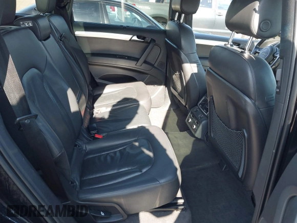 2015 Audi Q7 3.0L TDI Prestige with VIN WA1WMAFE2FD022262, listed as a IAAI auction lot 41969144 with 271,507 mi miles. Bid and sale history available at carsss.com. Image 8.