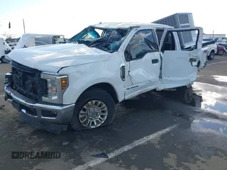 2018 Ford Super Duty F-250 SRW XL with VIN 1FT7W2BT9JEB27768, listed as a IAAI auction lot 41528069 with 110,274 mi miles. Bid and sale history available at carsss.com. Image 17.