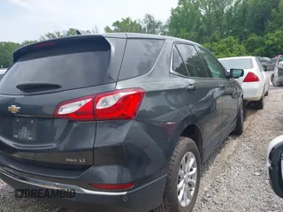 2019 Chevrolet Equinox LT z VIN 2GNAXTEV6K6190023, wystawiony jako IAAI lot #42277035 z przebiegiem 121 218 mil mil oraz . Historia ofert i sprzedaży dostępna na DreamBid. Obrazek 4.