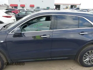 2025 Cadillac XT4 FWD Premium Luxury with VIN 1GYFZCR43SF151884, listed as a IAAI auction lot 41521510 with 2,339 mi miles and . Bid and sale history available at DreamBid. Image 14.
