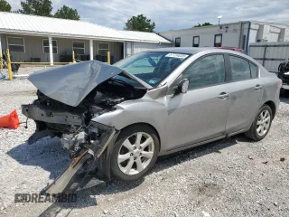 2010 Mazda 3 i Sport z VIN JM1BL1SF9A1289611, wystawiony jako Copart lot #57724035 z przebiegiem 141 665 mil mil oraz Szkoda całkowita • Salvage title. Historia ofert i sprzedaży dostępna na DreamBid. Obrazek 1.