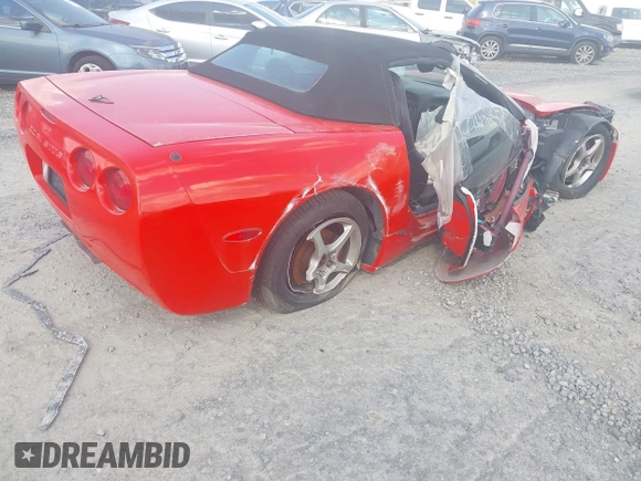 1998 Chevrolet Corvette with VIN 1G1YY32G7W5100799, listed as a IAAI auction lot 40437389 with 1 mi miles. Bid and sale history available at carsss.com. Image 4.