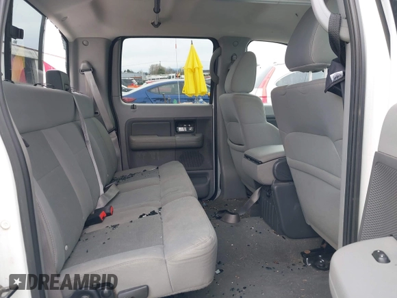 2008 Ford F-150 XLT z VIN 1FTPW14548FA79190, wystawiony jako IAAI lot #41809896 z przebiegiem 271 769 mil mil oraz . Historia ofert i sprzedaży dostępna na DreamBid. Obrazek 8.
