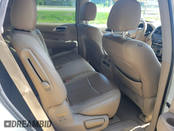 2014 Nissan Pathfinder S z VIN 5N1AR2MNXEC650905, wystawiony jako IAAI lot #42340137 z przebiegiem 140 029 mil mil oraz . Historia ofert i sprzedaży dostępna na DreamBid. Obrazek 8.
