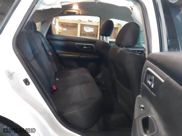 2018 Nissan Altima 2.5 SL with VIN 1N4AL3AP7JC151500, listed as a IAAI auction lot 41330909 with 142,536 mi miles. Bid and sale history available at carsss.com. Image 8.