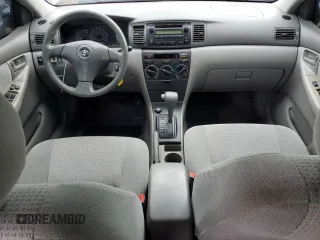 2006 Toyota Corolla CE z VIN 1NXBR32E76Z701995, wystawiony jako Copart lot #57660565 z przebiegiem 121 437 mil mil oraz Szkoda całkowita • Salvage title. Historia ofert i sprzedaży dostępna na DreamBid. Obrazek 8.