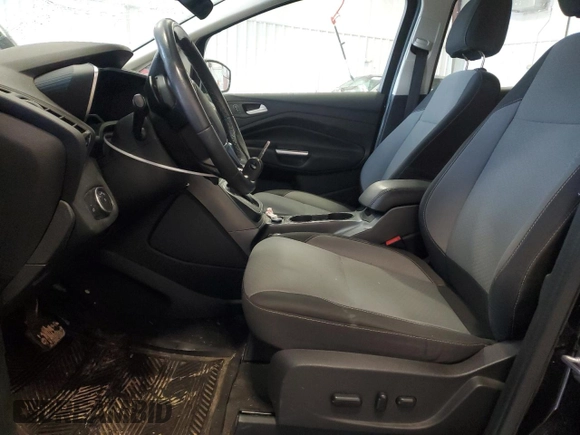 2017 Ford C-Max SE z VIN 1FADP5AU6HL103483, wystawiony jako Copart lot #58922605 z przebiegiem 131 064 mil mil oraz Czysty tytuł • Clean title. Historia ofert i sprzedaży dostępna na DreamBid. Obrazek 7.