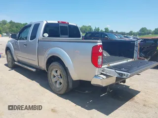 2010 Nissan Frontier SE с VIN 1N6AD0CW9AC421463, выставлен на аукционе IAAI как лот 42117526 с пробегом 212 231 миль миль и . История ставок и продаж доступна на DreamBid. Изображение 3.