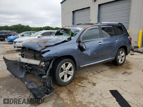 2013 Toyota Highlander Limited with VIN 5TDYK3EH4DS136616, listed as a Copart auction lot 61164425 with Not provided miles and Clean title. Bid and sale history available at DreamBid. Image 1.