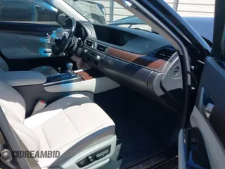 2013 Lexus GS 350 z VIN JTHBE1BLXD5017967, wystawiony jako IAAI lot #42050792 z przebiegiem 111 926 mil mil oraz . Historia ofert i sprzedaży dostępna na DreamBid. Obrazek 5.