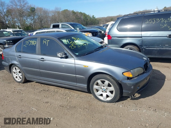 2003 BMW 3 Series 325i with VIN WBAAZ334X3PH35526, listed as a IAAI auction lot 42074943 with Not provided miles and . Bid and sale history available at DreamBid. Image 1.