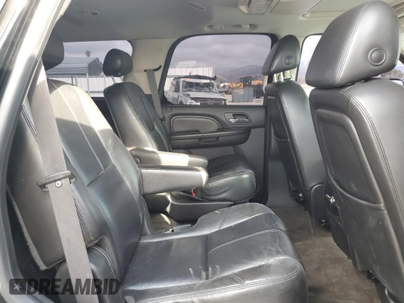 2008 GMC Yukon Denali with VIN 1GKFK63878J187742, listed as a Copart auction lot 42462895 with 133,468 mi miles and Clean title. Bid and sale history available at DreamBid. Image 11.