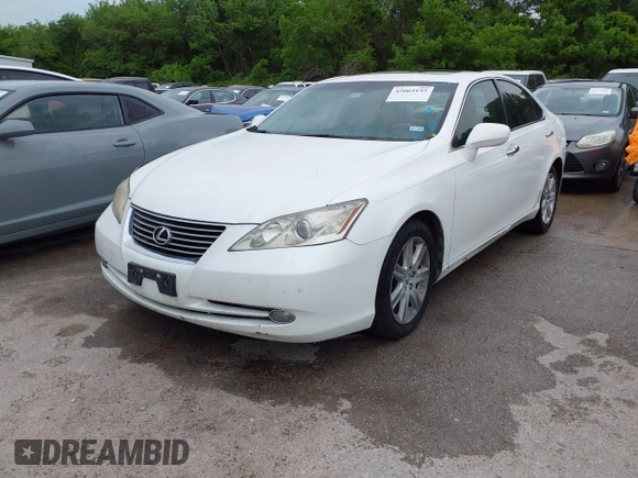 2009 Lexus ES 350 with VIN JTHBJ46G092326320, listed as a IAAI auction lot 42065155 with 193,253 mi miles. Bid and sale history available at carsss.com. Image 2.