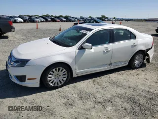2010 Ford Fusion Hybrid z VIN 3FADP0L30AR317030, wystawiony jako Copart lot #51300625 z przebiegiem 123 042 mil mil oraz Szkody całkowita. Historia ofert i sprzedaży dostępna na DreamBid. Obrazek 1.