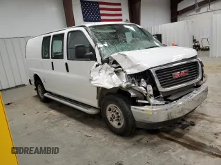 2022 GMC Savana Cargo Van with VIN 1GTW7AFP8N1272295, listed as a Copart auction lot 43643015 with 0 mi miles and Clean Title. Bid and sale history available at carsss.com. Image 4.