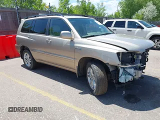 2006 Toyota Highlander z VIN JTEEW21A060030174, wystawiony jako IAAI lot #42228791 z przebiegiem 119 751 mil mil oraz . Historia ofert i sprzedaży dostępna na DreamBid. Obrazek 1.