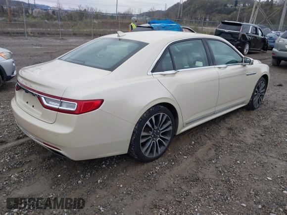 2018 Lincoln Continental Reserve with VIN 1LN6L9NP1J5609285, listed as a IAAI auction lot 42011710 with 57,158 mi miles and . Bid and sale history available at DreamBid. Image 4.
