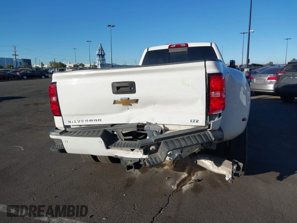 2018 Chevrolet Silverado 3500HD High Country with VIN 1GC4K1EY6JF207068, listed as a IAAI auction lot 41288394 with 110,158 mi miles and . Bid and sale history available at DreamBid. Image 11.