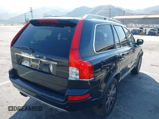 2014 Volvo XC90 with VIN YV4952CY8E1688883, listed as a IAAI auction lot 41408524 with 103,621 mi miles. Bid and sale history available at carsss.com. Image 4.
