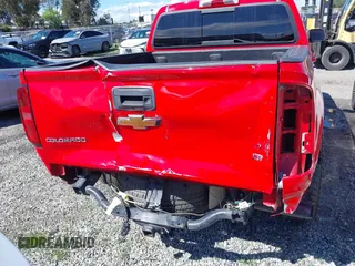 2017 Chevrolet Colorado 4WD LT with VIN 1GCPTCE12H1215667, listed as a IAAI auction lot 41431551 with 77,068 mi miles and . Bid and sale history available at DreamBid. Image 17.