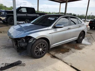 2019 Volkswagen Jetta SEL z VIN 3VWEB7BUXKM176091, wystawiony jako Copart lot #54003955 z przebiegiem 178 682 mil mil oraz Szkoda całkowita • Salvage title. Historia ofert i sprzedaży dostępna na DreamBid. Obrazek 1.