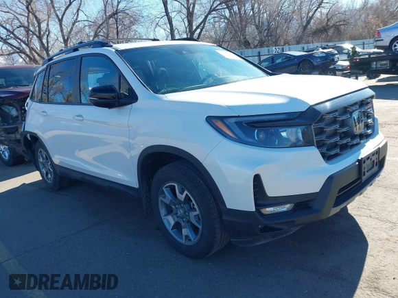2023 Honda Passport TrailSport with VIN 5FNYF8H60PB015912, listed as a IAAI auction lot 41667749 with 35,019 mi miles and . Bid and sale history available at carsss.com. Image 1.