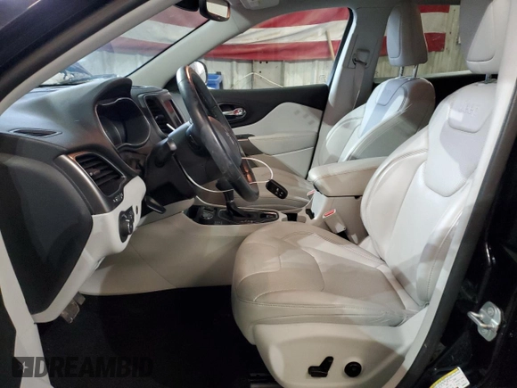 2020 Jeep Cherokee Altitude z VIN 1C4PJMLX4LD655917, wystawiony jako Copart lot #45192635 z przebiegiem 41 912 mil mil oraz Szkoda całkowita • Salvage title. Historia ofert i sprzedaży dostępna na DreamBid. Obrazek 7.