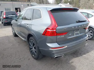 2020 Volvo XC60 Inscription with VIN YV4102RL6L1470249, listed as a IAAI auction lot 41165934 with 26,127 mi miles. Bid and sale history available at carsss.com. Image 3.
