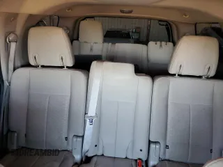 2012 Ford Expedition XLT z VIN 1FMJU1H59CEF11272, wystawiony jako Copart lot #60291415 z przebiegiem 115 410 mil mil oraz Szkoda całkowita • Salvage title. Historia ofert i sprzedaży dostępna na DreamBid. Obrazek 10.