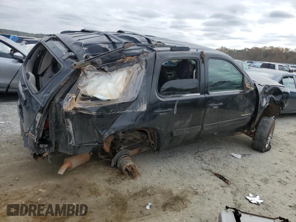 2011 GMC Yukon SLT with VIN 1GKS2CE07BR358180, listed as a Copart auction lot 78311674 with 204,682 mi miles and Salvage Title. Bid and sale history available at carsss.com. Image 3.