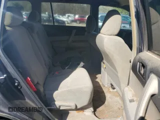 2010 Toyota Highlander with VIN 5TDBK3EH5AS024019, listed as a Copart auction lot 51076215 with 259,899 mi miles and Salvage title. Bid and sale history available at DreamBid. Image 11.