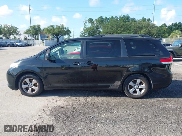 2011 Toyota Sienna LE AAS with VIN 5TDKK3DC4BS028084, listed as a IAAI auction lot 42591408 with 320,782 mi miles and . Bid and sale history available at DreamBid. Image 14.
