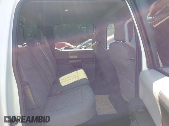 2016 Ford F-150 XLT z VIN 1FTEW1EP2GFC80849, wystawiony jako IAAI lot #42393419 z przebiegiem 104 799 mil mil oraz . Historia ofert i sprzedaży dostępna na DreamBid. Obrazek 8.