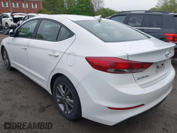 2017 Hyundai Elantra Limited z VIN 5NPD84LF8HH117065, wystawiony jako IAAI lot #42160413 z przebiegiem 107 525 mil mil oraz . Historia ofert i sprzedaży dostępna na DreamBid. Obrazek 3.