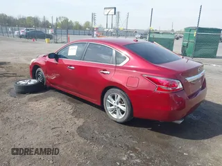 2014 Nissan Altima 2.5 with VIN 1N4AL3AP6EC422276, listed as a IAAI auction lot 41903972 with 170,295 mi miles. Bid and sale history available at carsss.com. Image 3.