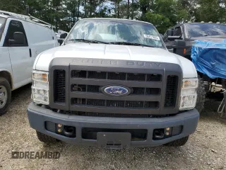 2008 Ford F-350 XL z VIN 1FTWW31R78EA62095, wystawiony jako Copart lot #56411635 z przebiegiem 107 404 mil mil oraz Szkoda całkowita • Salvage title. Historia ofert i sprzedaży dostępna na DreamBid. Obrazek 5.