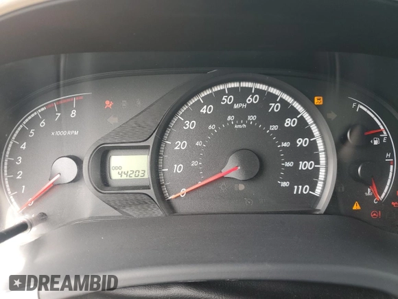 2014 Toyota Sienna LE AAS with VIN 5TDKK3DC8ES491172, listed as a Copart auction lot 51100105 with 44,203 mi miles and Salvage Title. Bid and sale history available at carsss.com. Image 9.