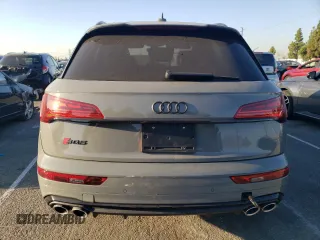 2021 Audi SQ5 Premium Plus with VIN WA1B4AFY0M2038350, listed as a Copart auction lot 70038294 with 31,724 mi miles and Salvage Title. Bid and sale history available at DreamBid. Image 6.